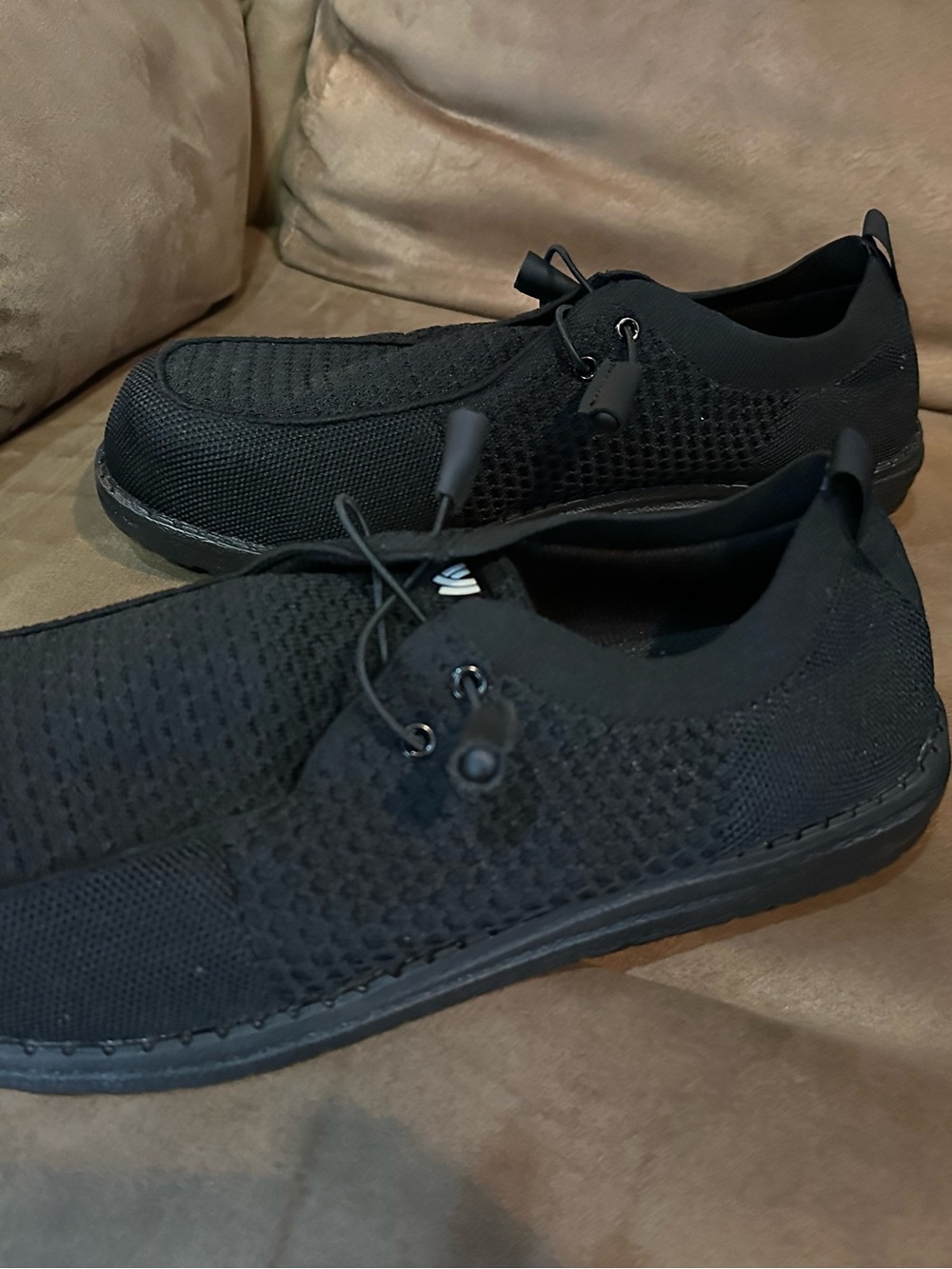 Larnmern Steel Toed Work Shoes - Mens Size 13 - NEW